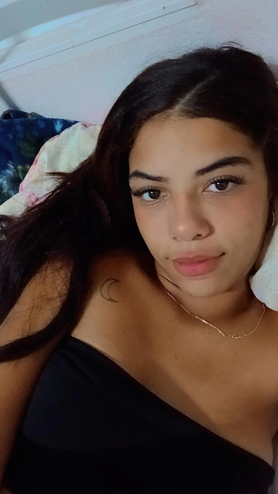 Roma, de Cuba, una de las personas que puedes conocer en el chat